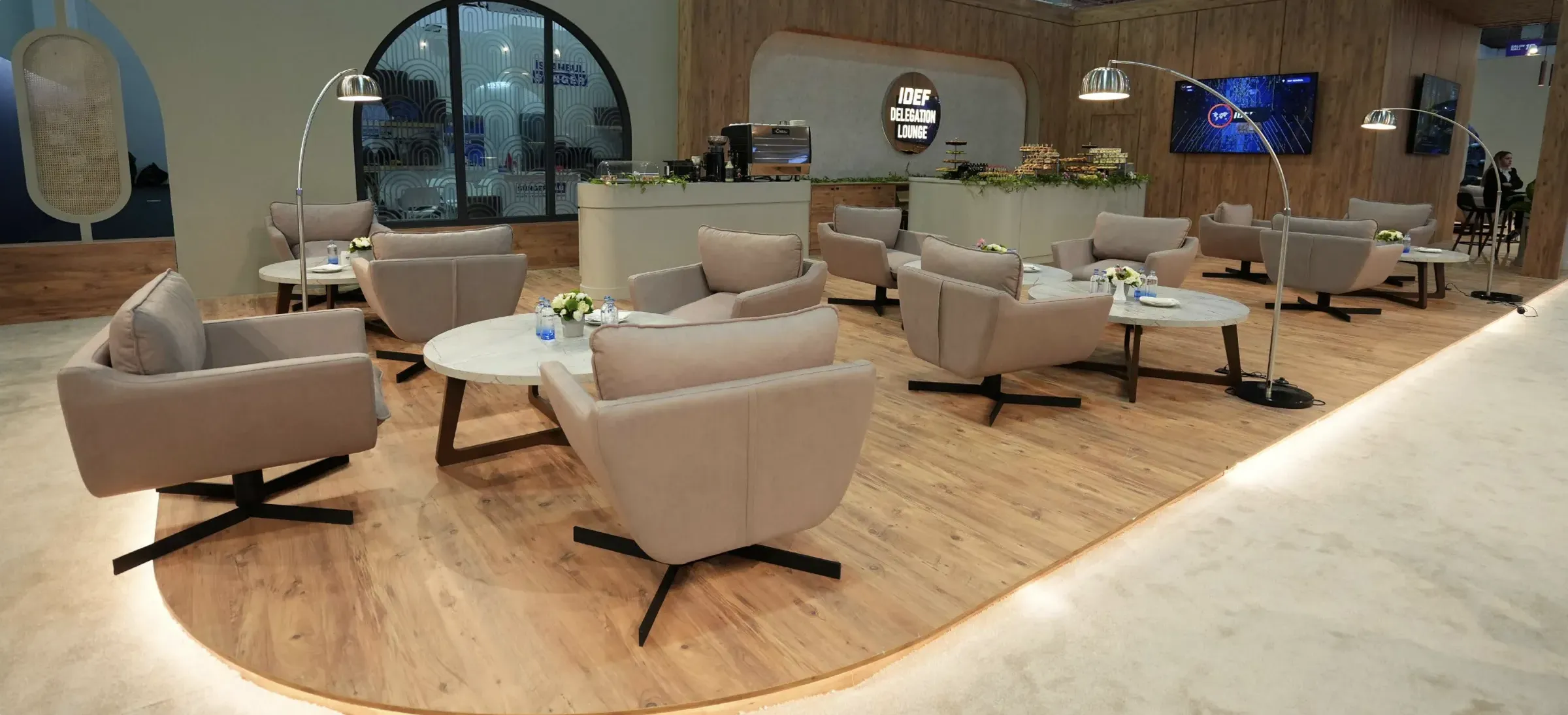 IDEF LOUNGE / 2025